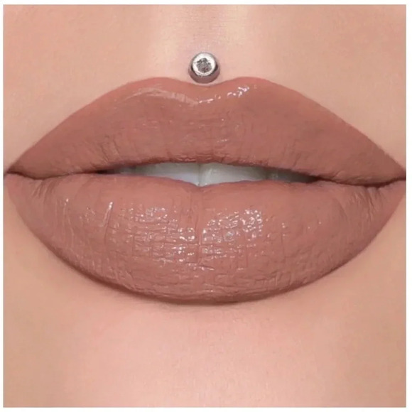 Jeffree Star Full Pigment Supreme Gloss in House‎ Tour - Picture 3 of 3